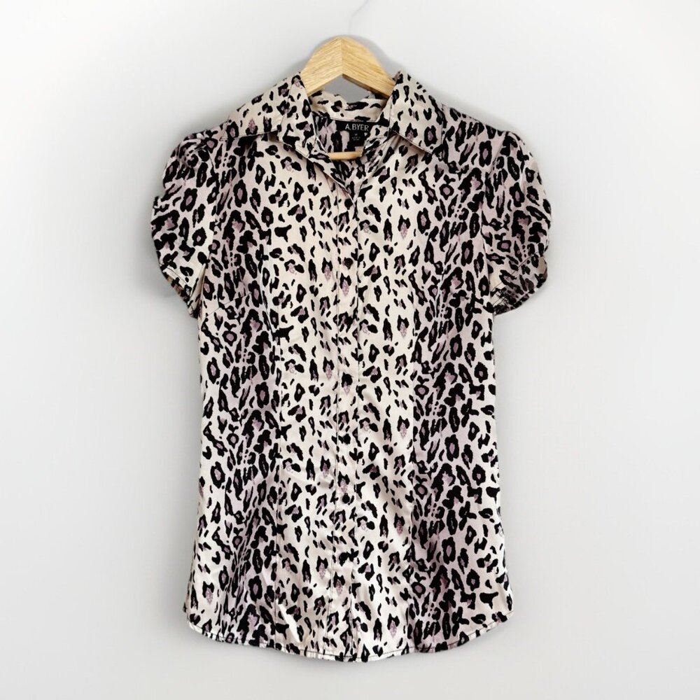 A Byer Y2K Satin Leopard Print Babydoll Button Down Top Sz Medium School Office